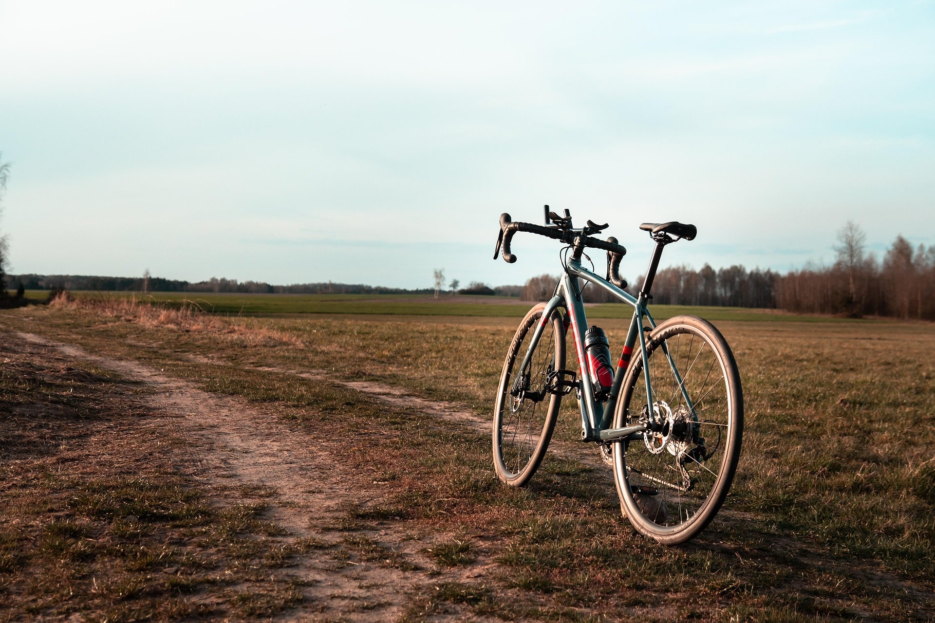 bike-5187995_1920.jpg
